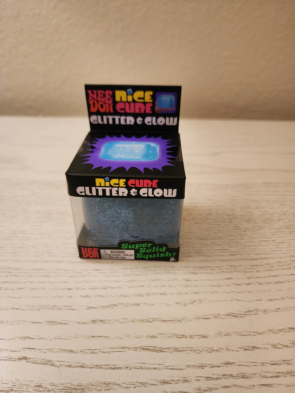 Authentic NeeDoh Nice Cube Glitter & Glow Blue